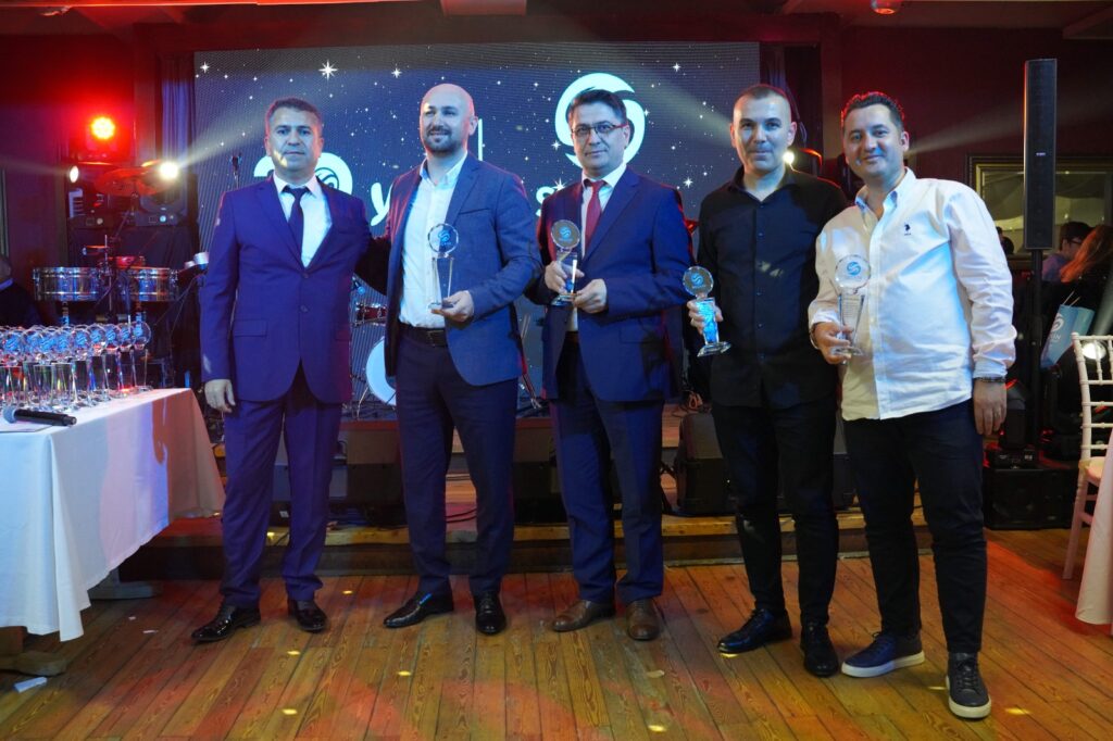 Seçkin Gümrük Müşavirliği 20. Yılını Büyük Coşkuyla Kutladı.